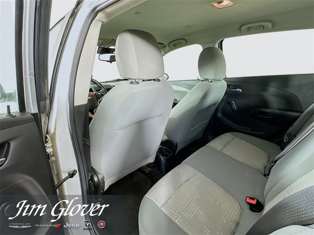 Used 2013 Chevrolet Sonic LS image 17