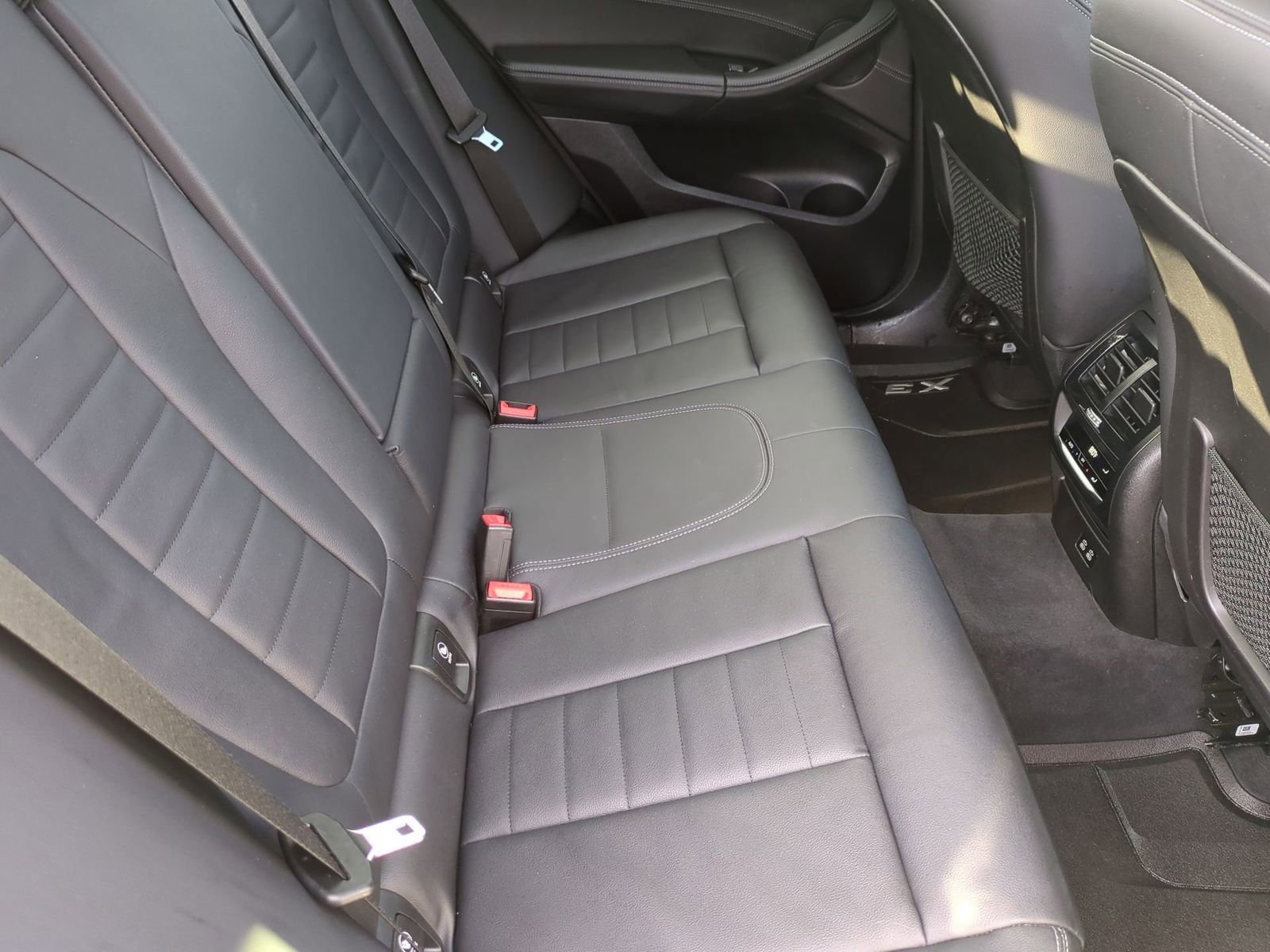 Used 2021 BMW X3 M40i w/ Premium Package image 27