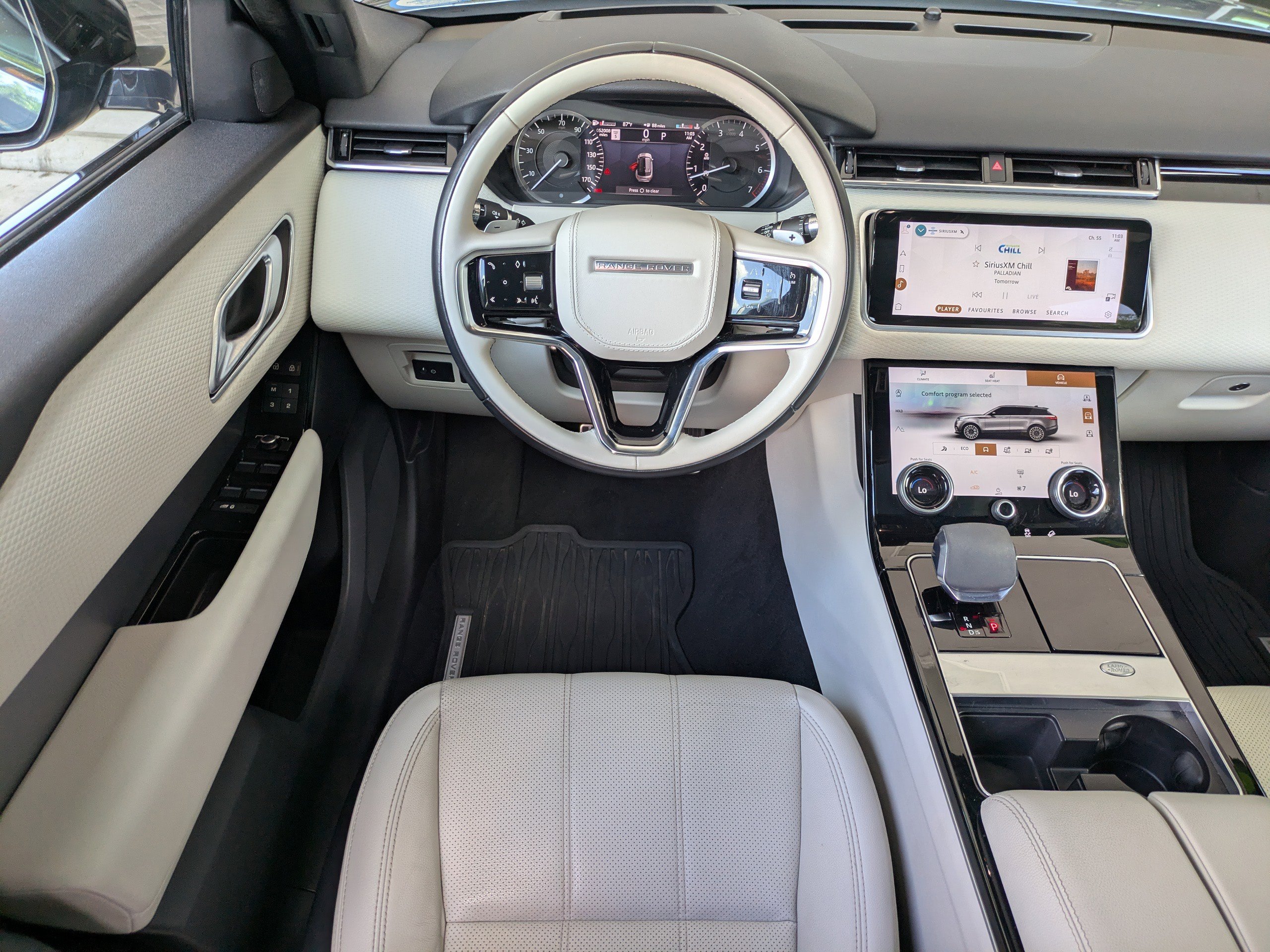 Used 2021 Land Rover Range Rover Velar R-Dynamic S AWD/4WD image 14
