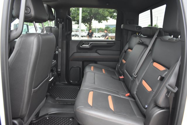 Used 2024 GMC Sierra 2500 AT4 w/ AT4 Premium Plus Package AWD/4WD image 20