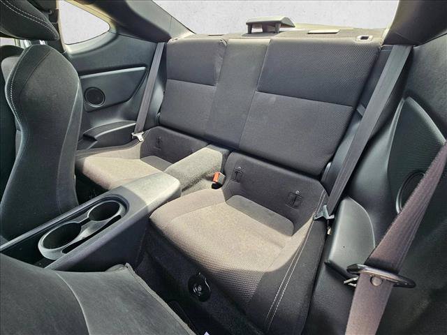 Used 2017 Toyota 86 RWD image 18