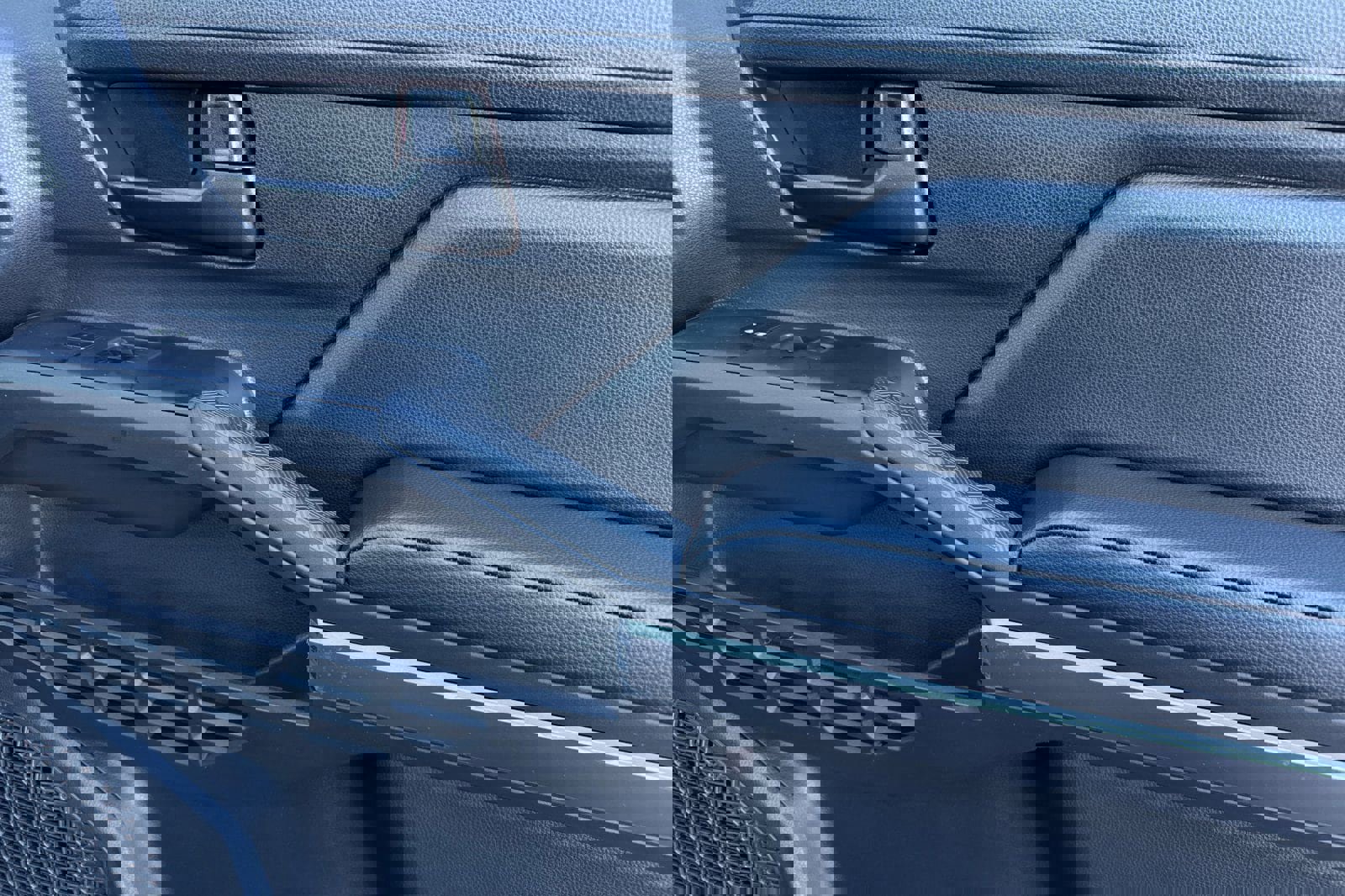 New 2026 Toyota Tacoma SR5 image 18