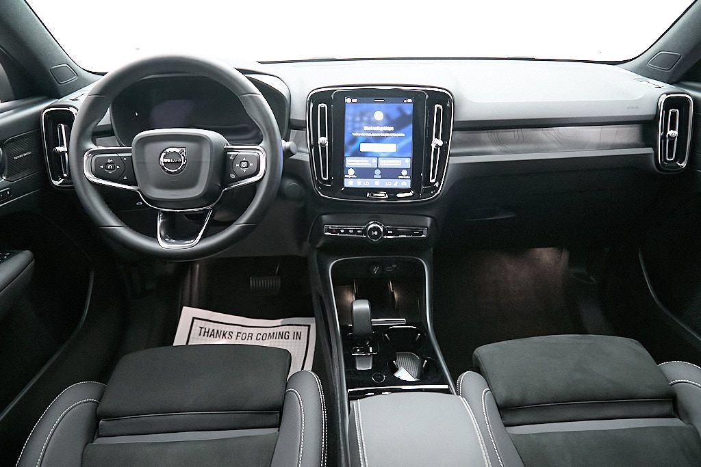 Certified 2023 Volvo C40 P8 Recharge Ultimate AWD/4WD image 23