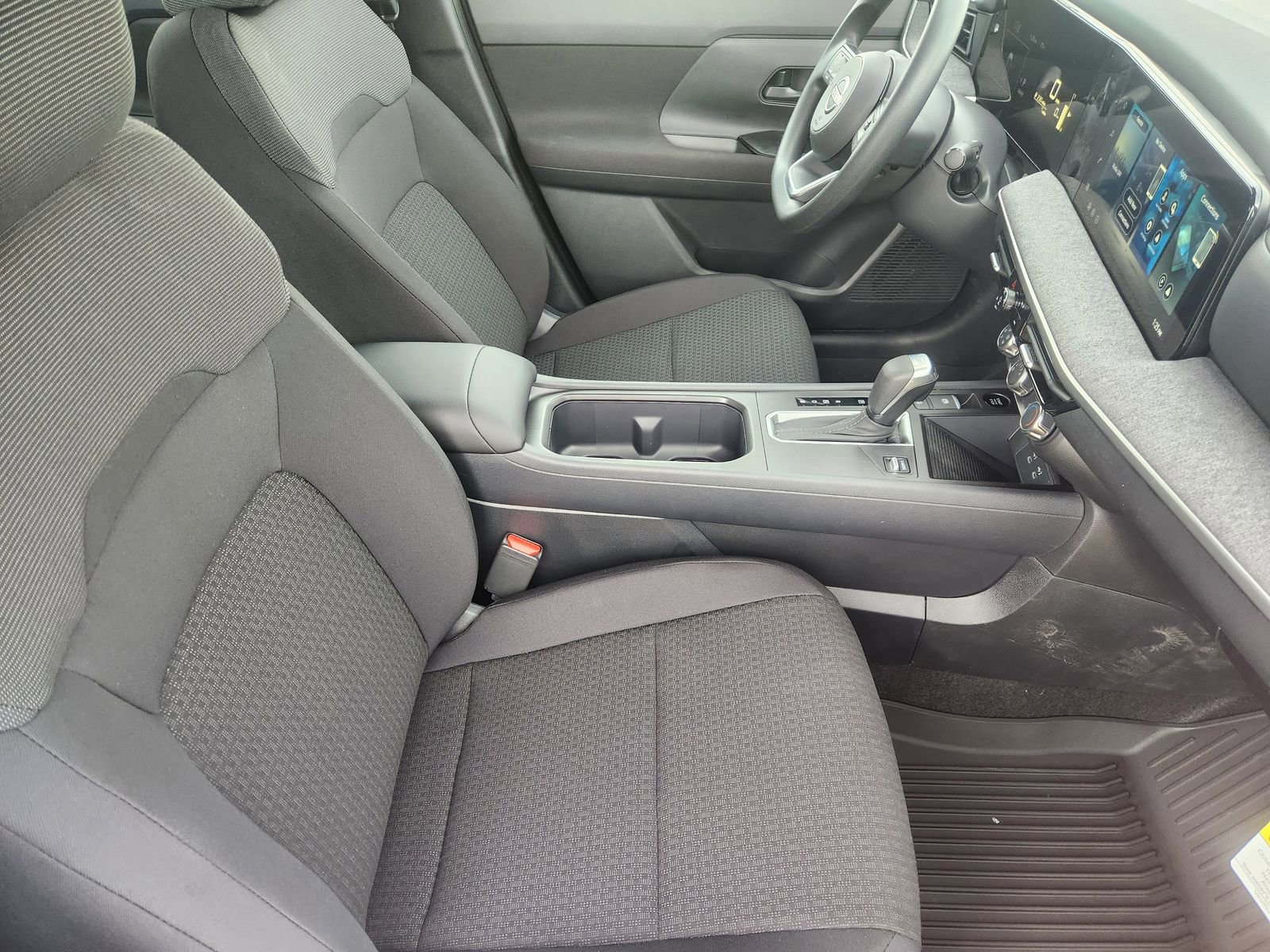 New 2026 Nissan Kicks S image 13