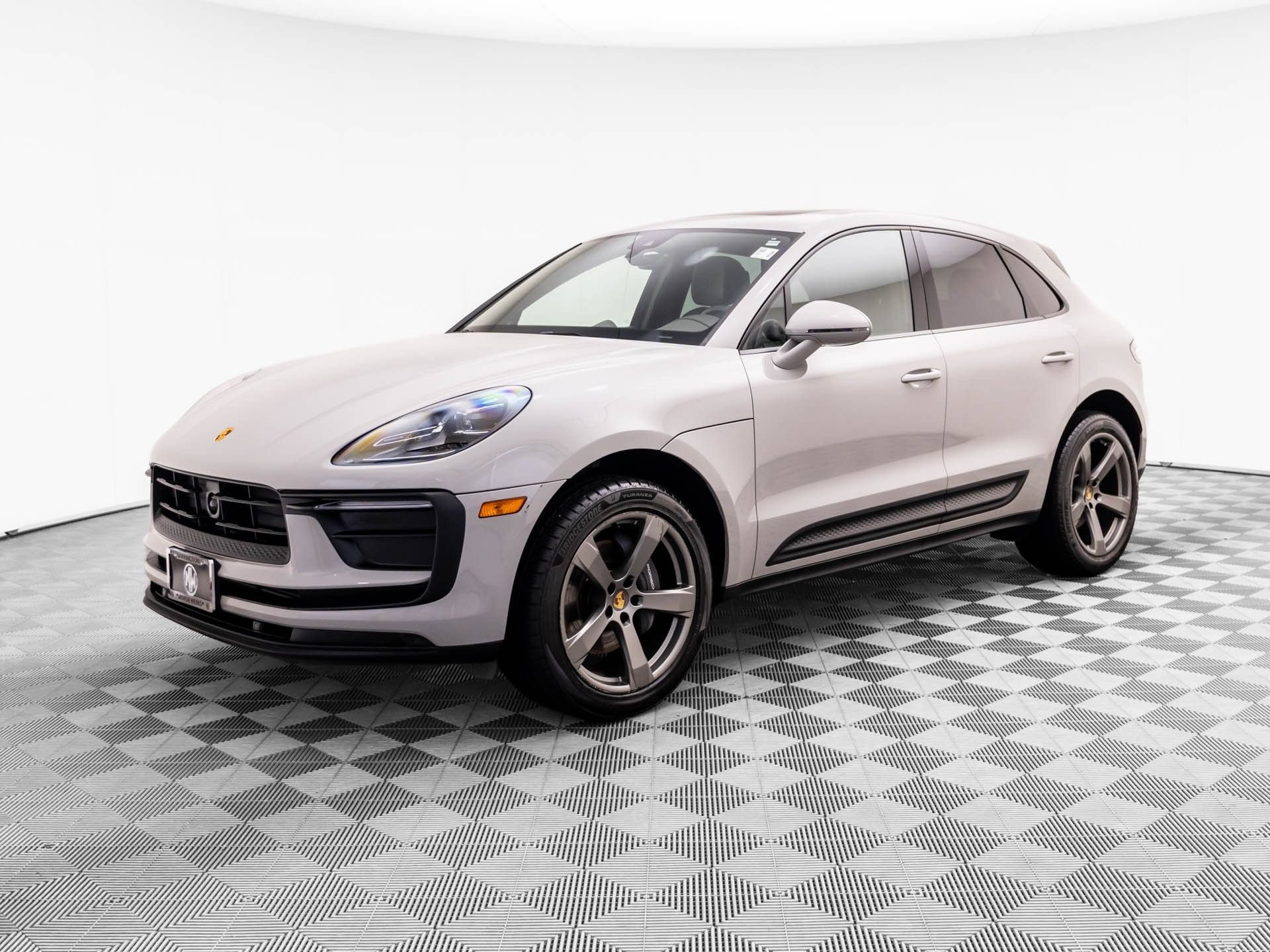 Certified 2023 Porsche Macan