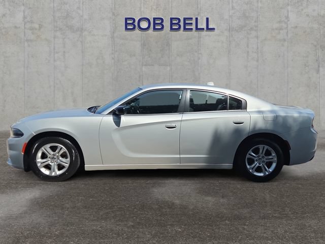Used 2023 Dodge Charger SXT RWD image 2