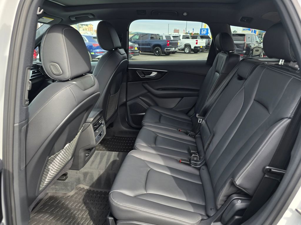 New 2026 Audi Q7 2.0T Premium image 15