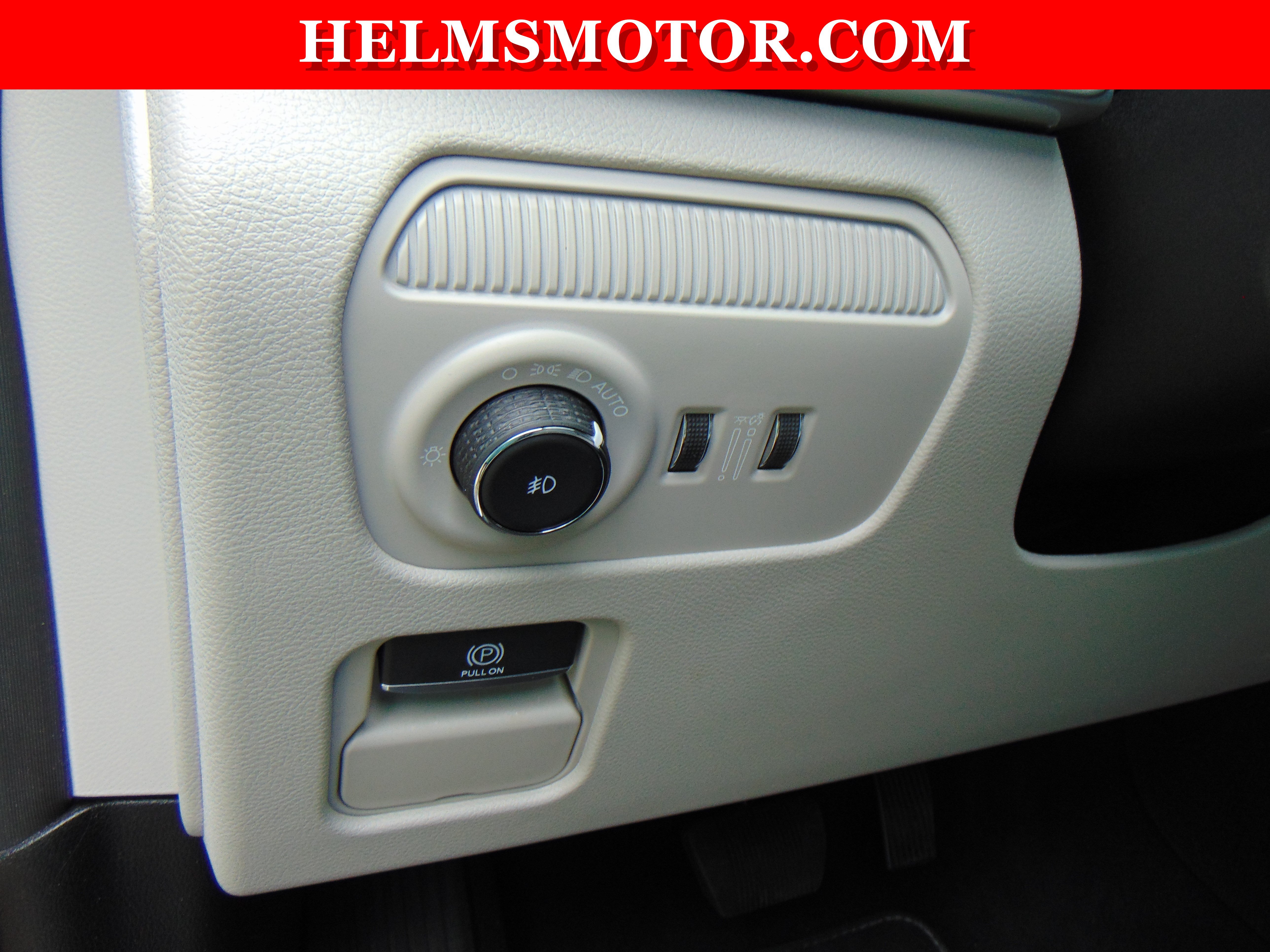 Certified 2025 Jeep Wagoneer 4WD image 20