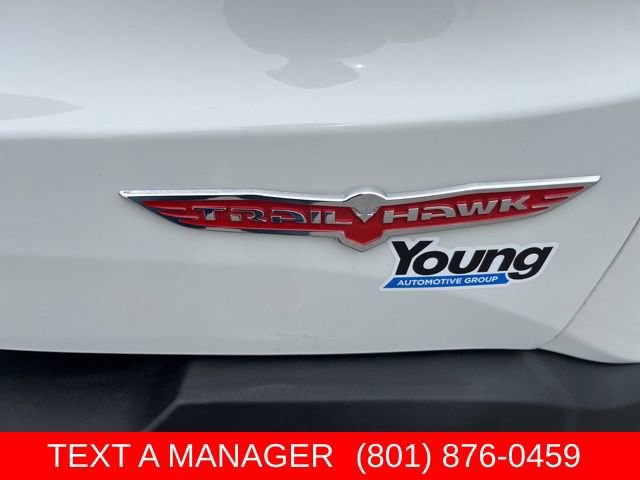 Used 2022 Jeep Renegade Trailhawk w/ Trailer Tow Group AWD/4WD image 12