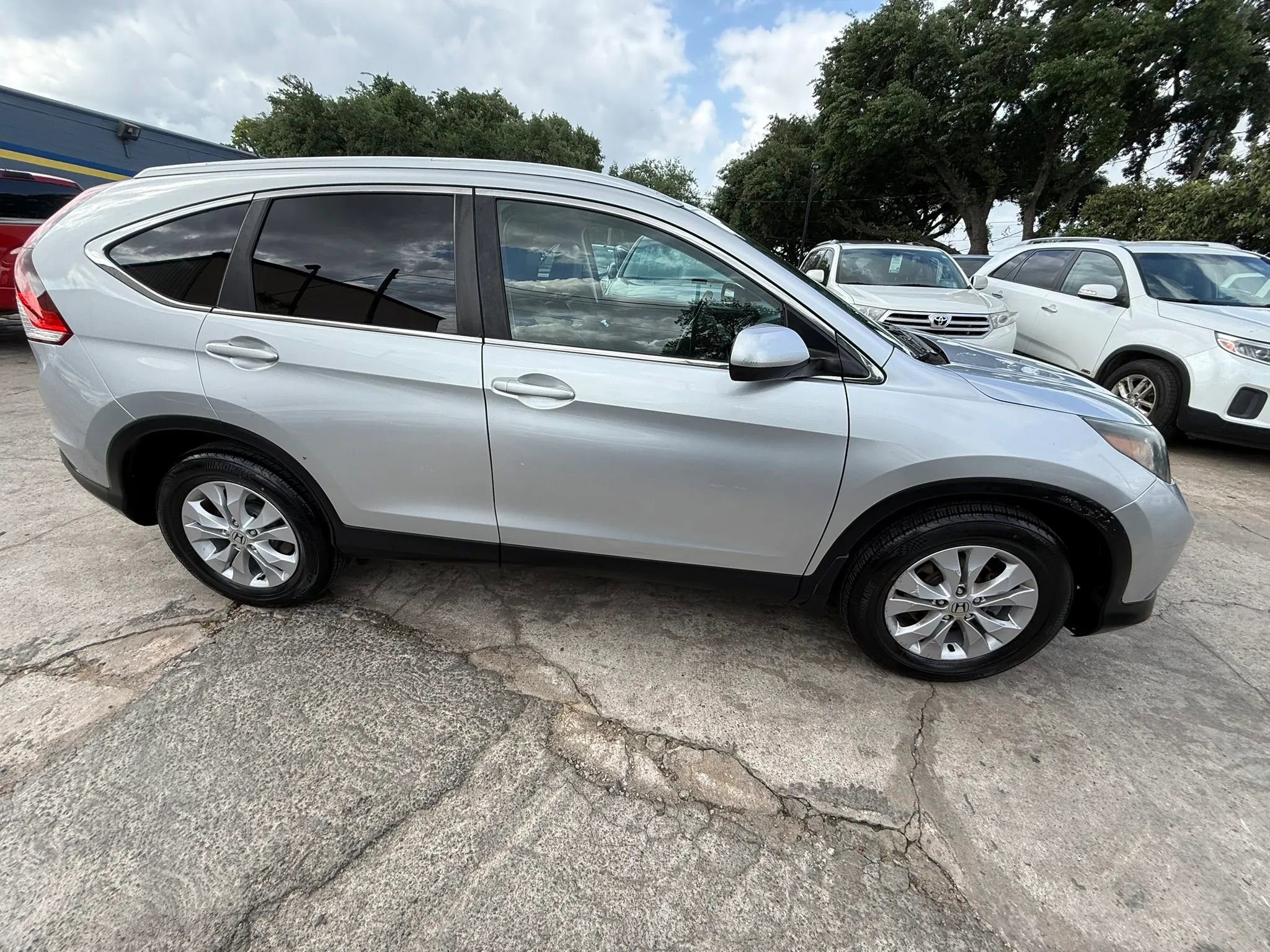 Used 2014 Honda CR-V EX-L image 8