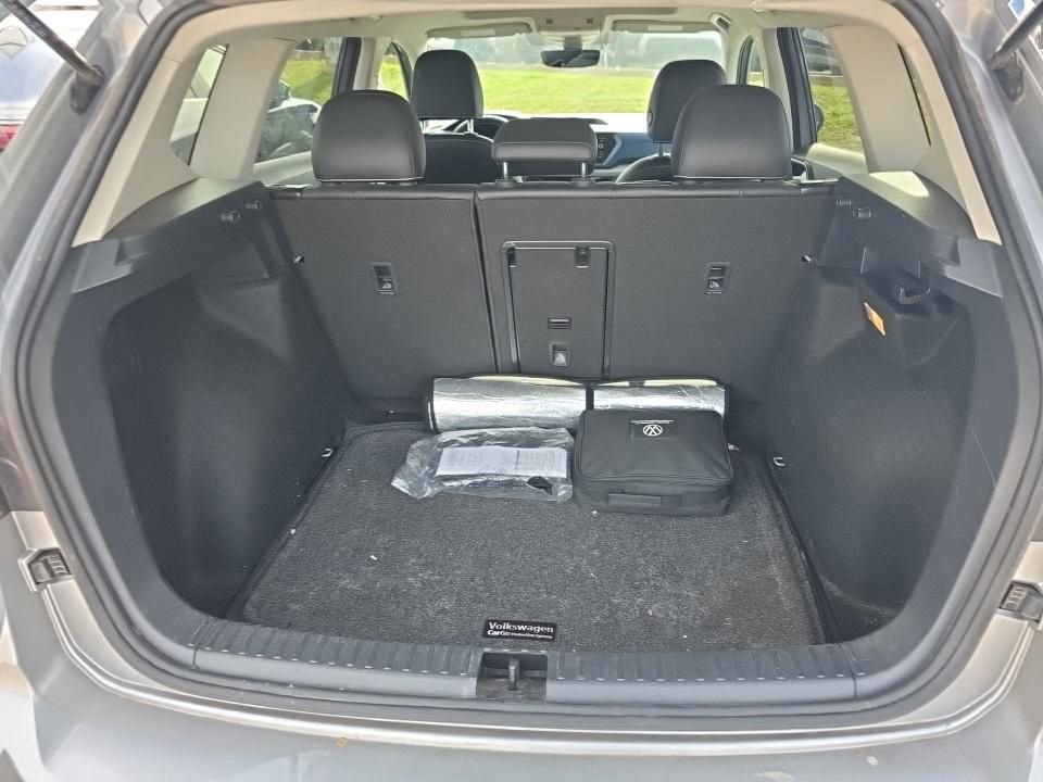 Used 2023 Volkswagen Taos SE w/ Panoramic Sunroof Package image 25