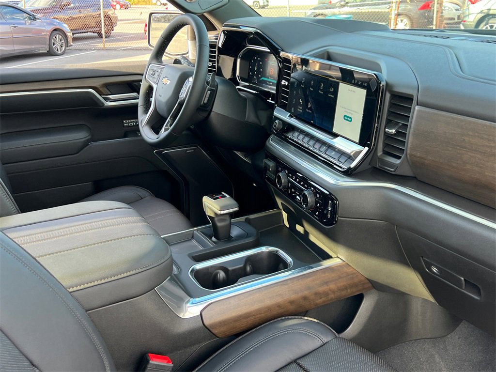 New 2026 Chevrolet Silverado 1500 High Country w/ Technology Package image 10