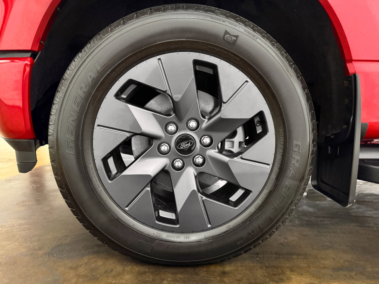 Used 2023 Ford F150 Lightning XLT image 65