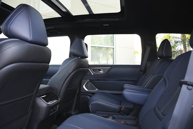 New 2026 INFINITI QX80 4WD w/ Sport Exterior Package image 28