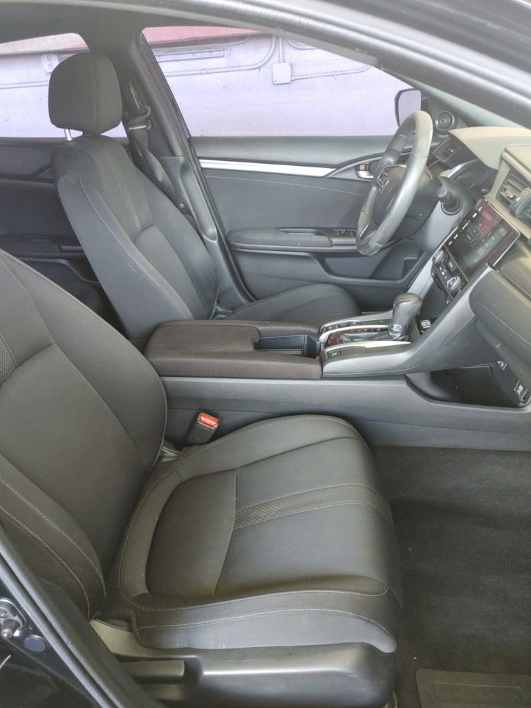 Used 2018 Honda Civic EX image 16