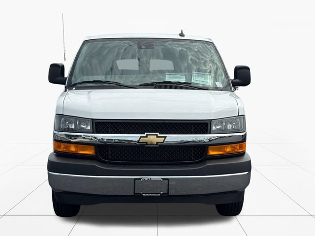 Used 2025 Chevrolet Express 3500 LT w/ LT Preferred Equipment Group RWD image 9