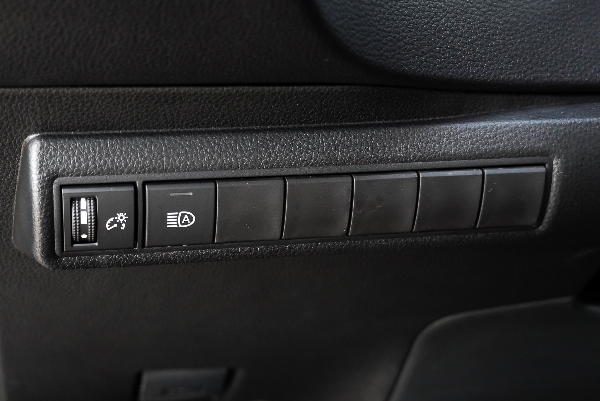 New 2027 Toyota Corolla LE w/ LE Premium Package FWD image 19