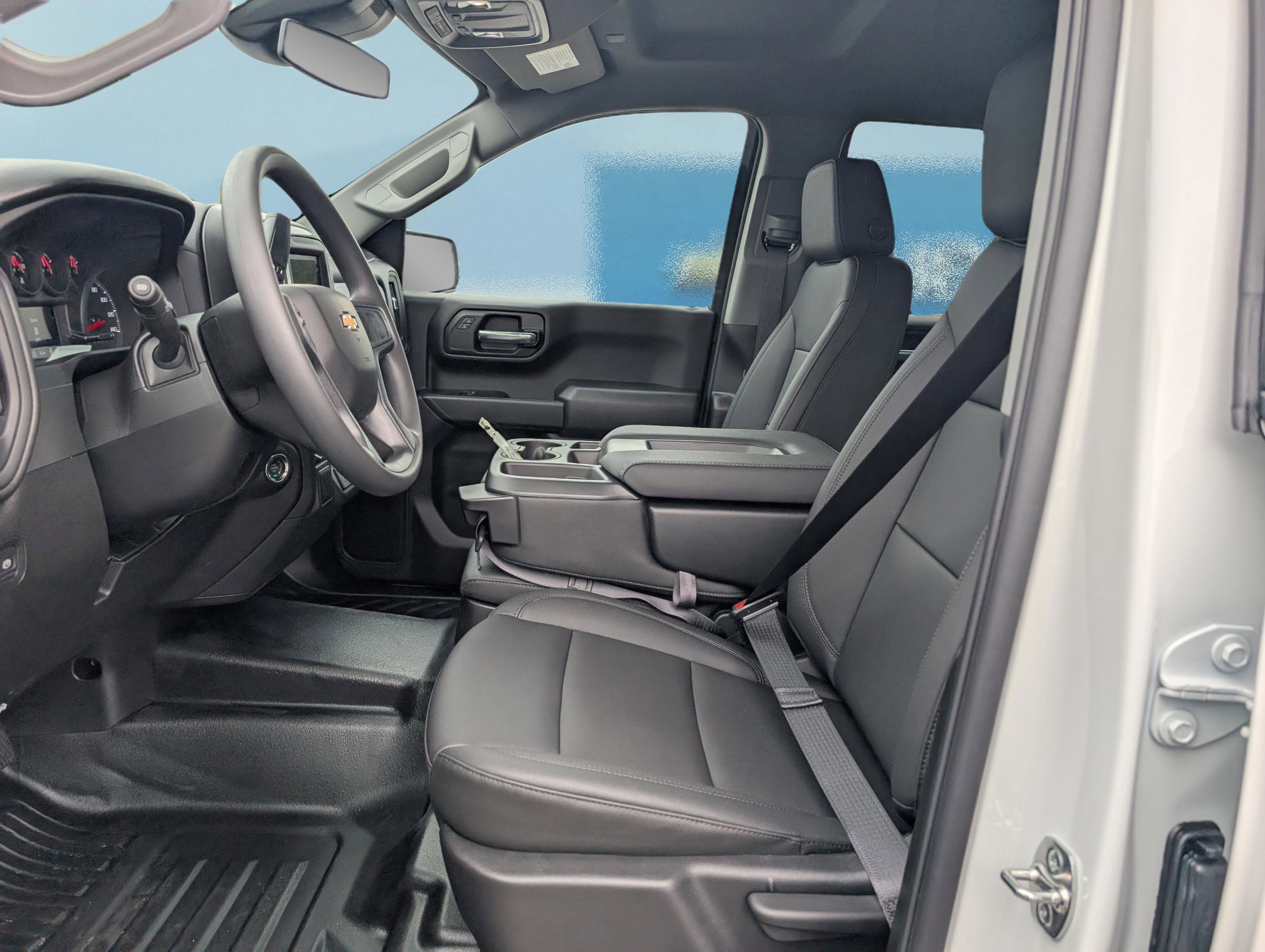 New 2026 Chevrolet Silverado 1500 W/T w/ WT Value Package image 17