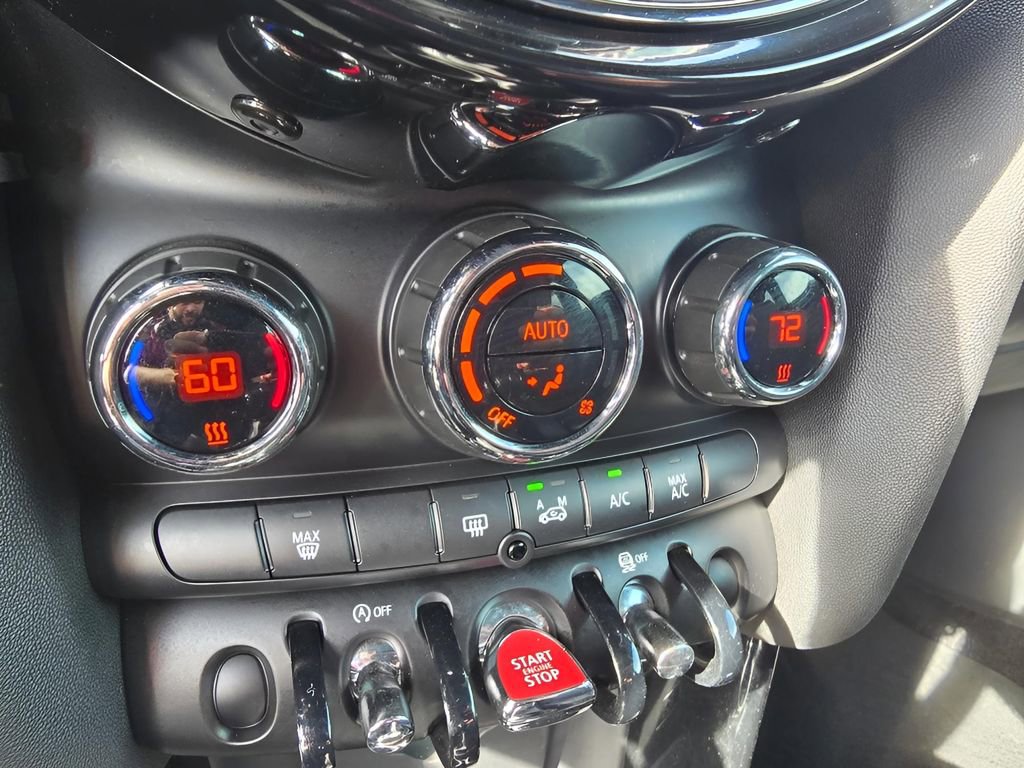 Used 2015 MINI Cooper S image 22