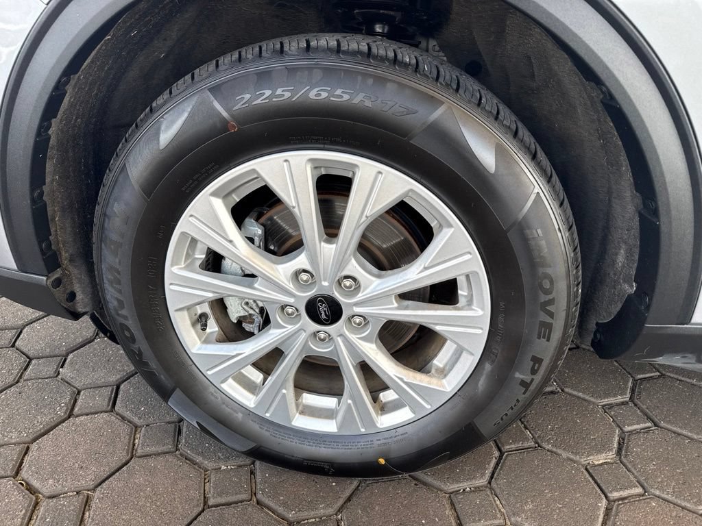 Used 2023 Ford Escape Active AWD/4WD image 11