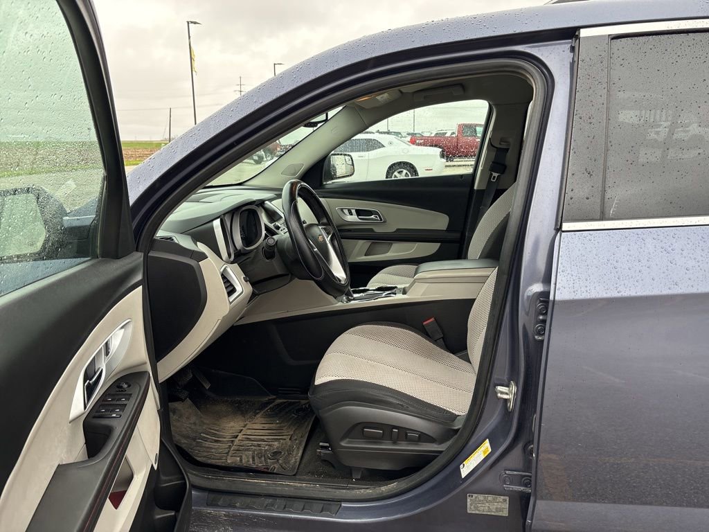 Used 2013 Chevrolet Equinox LT w/ Power Convenience Package image 28