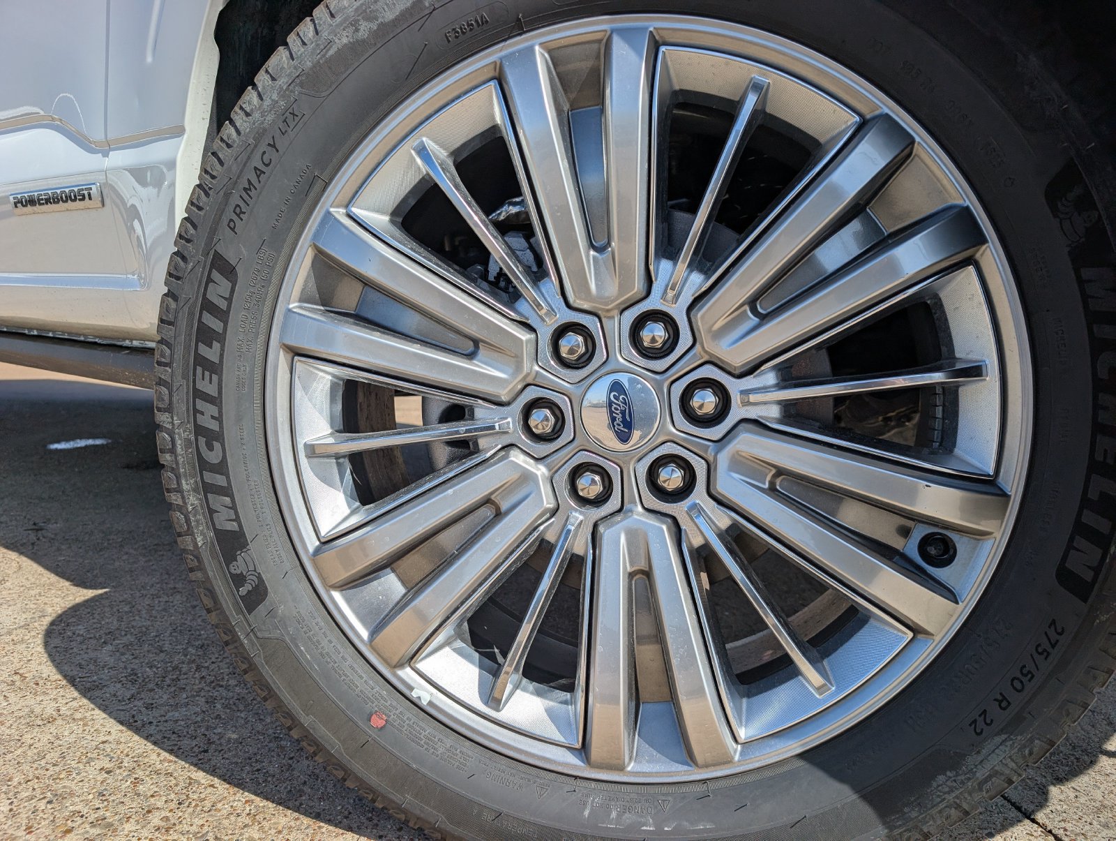 Used 2025 Ford F150 Platinum w/ Equipment Group 703A Plus AWD/4WD image 6