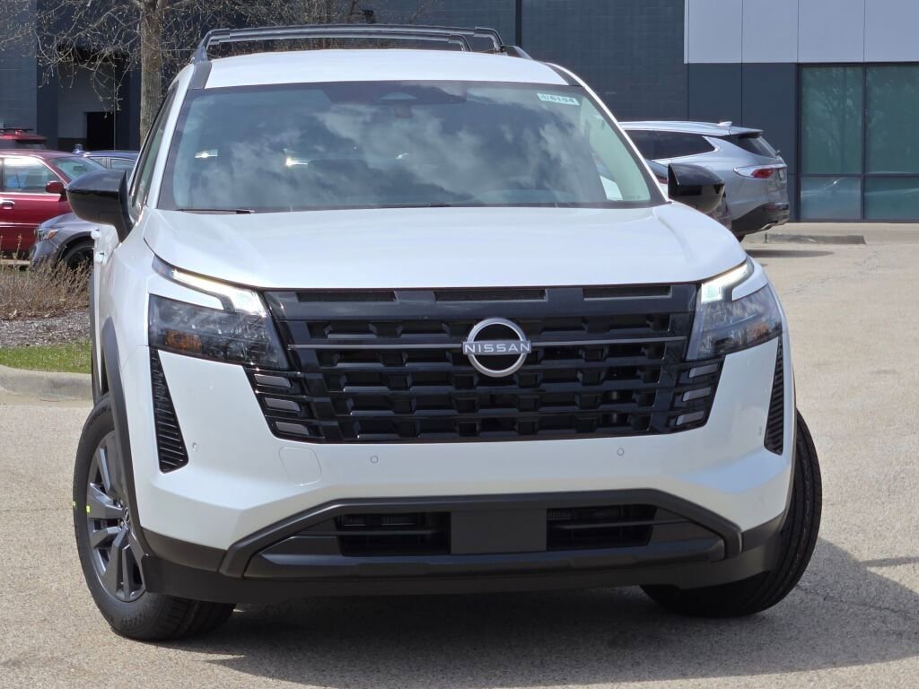 New 2026 Nissan Pathfinder SV w/ Cargo Package AWD/4WD image 3