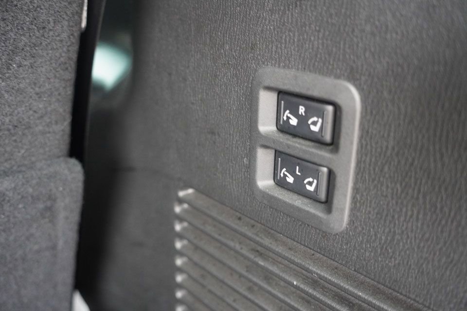 Used 2023 INFINITI QX80 Sensory w/ All-Season Package image 26