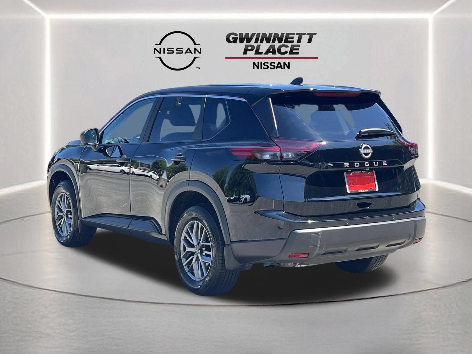 Used 2026 Nissan Rogue S FWD image 21