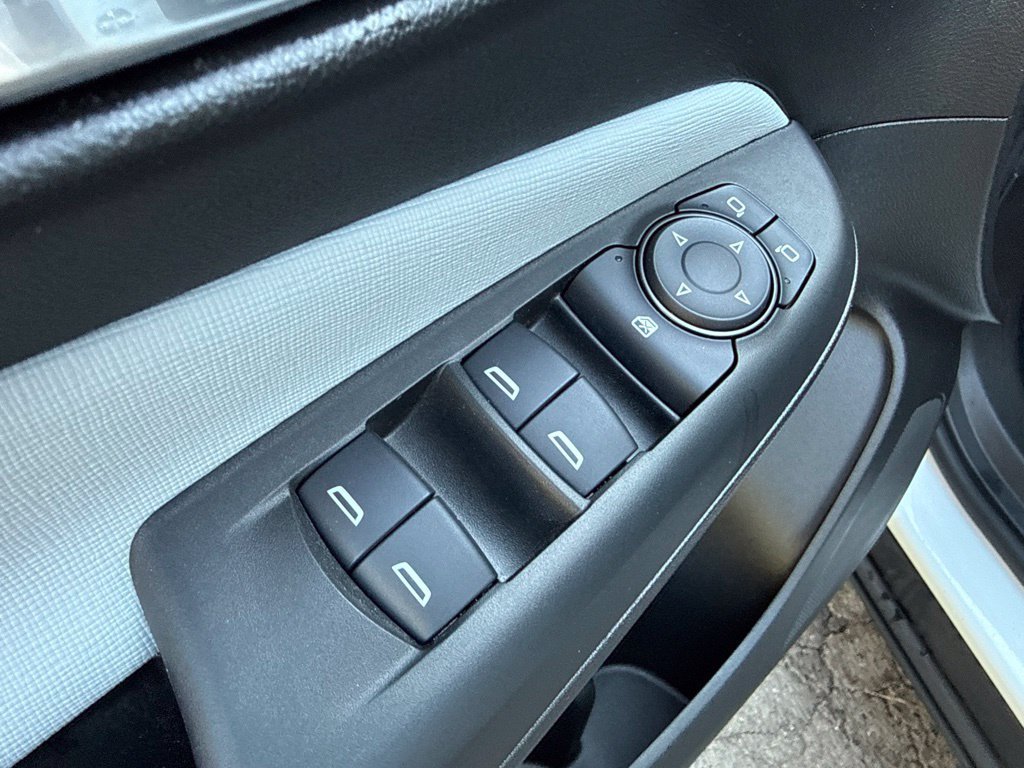 Used 2024 Buick Envista Preferred w/ Convenience I Package FWD image 19