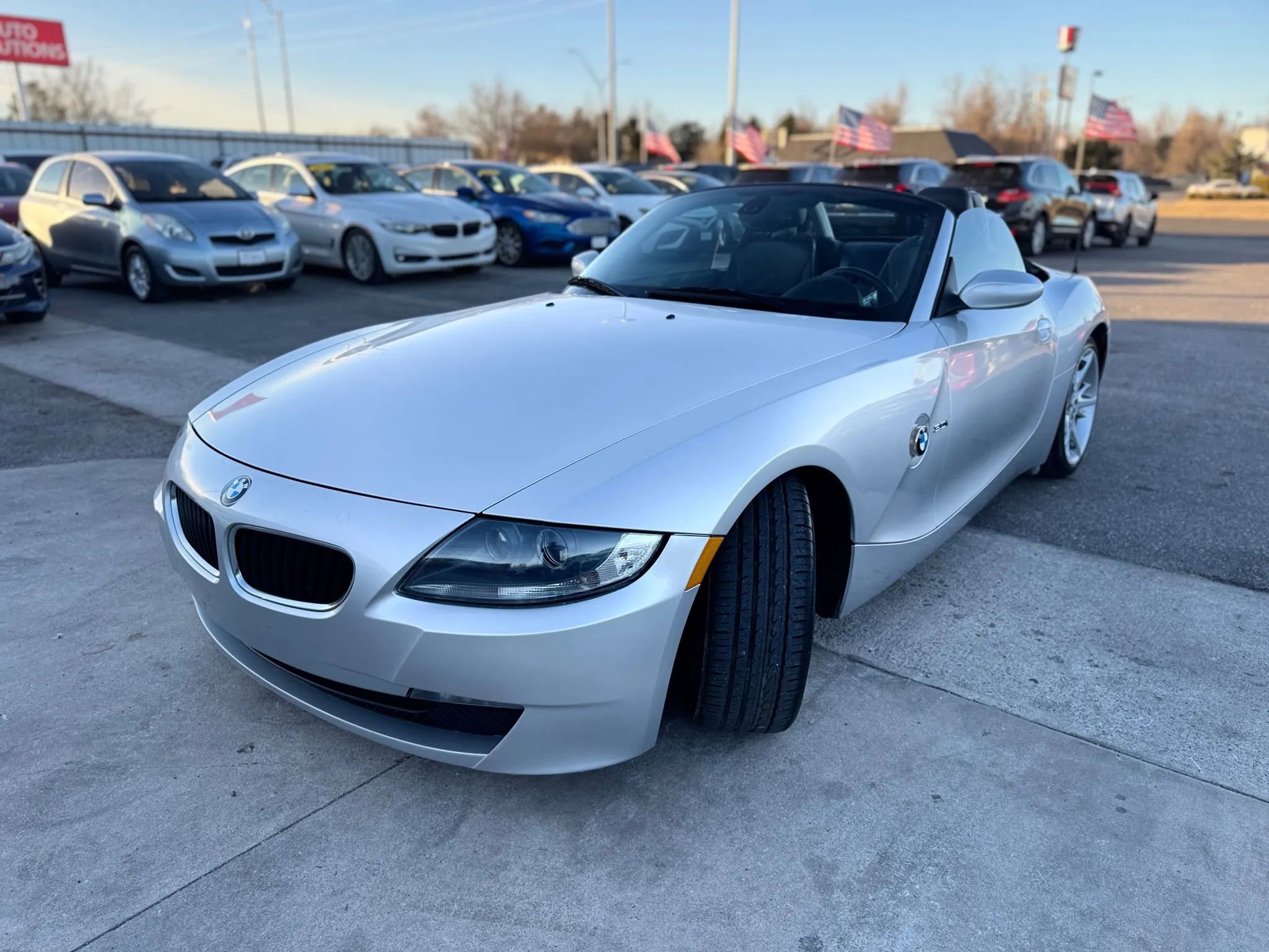 Used 2008 BMW Z4 3.0i image 7