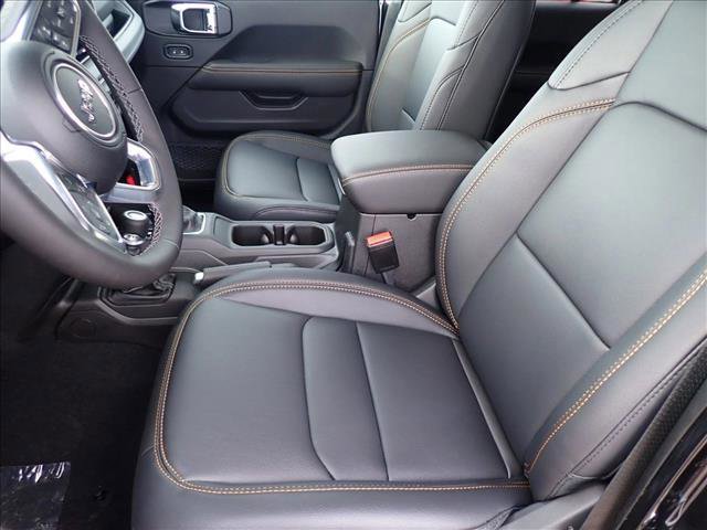 New 2025 Jeep Wrangler Sahara image 11