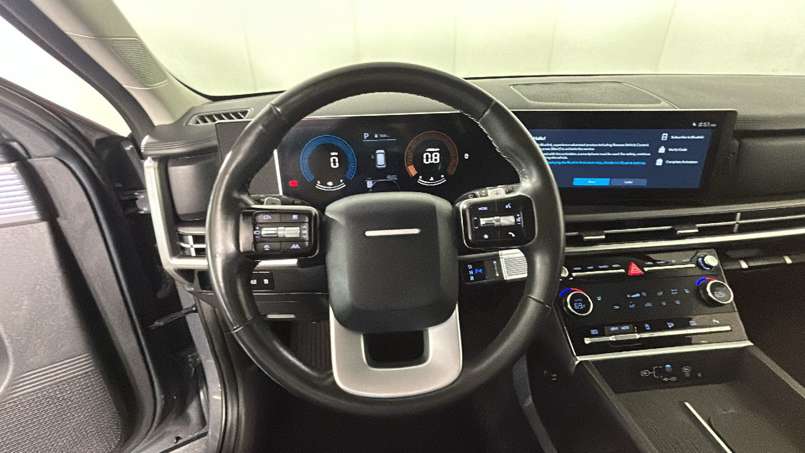 Used 2025 Hyundai Santa Fe SEL FWD image 18