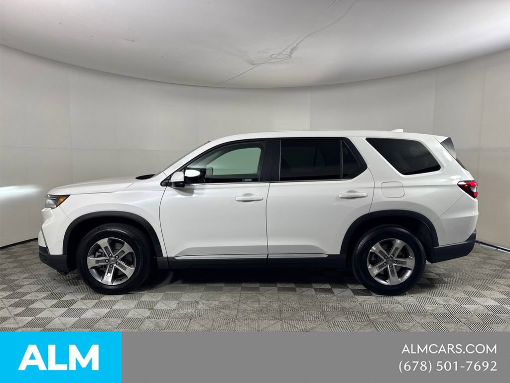 Used 2023 Honda Pilot EX-L image 11
