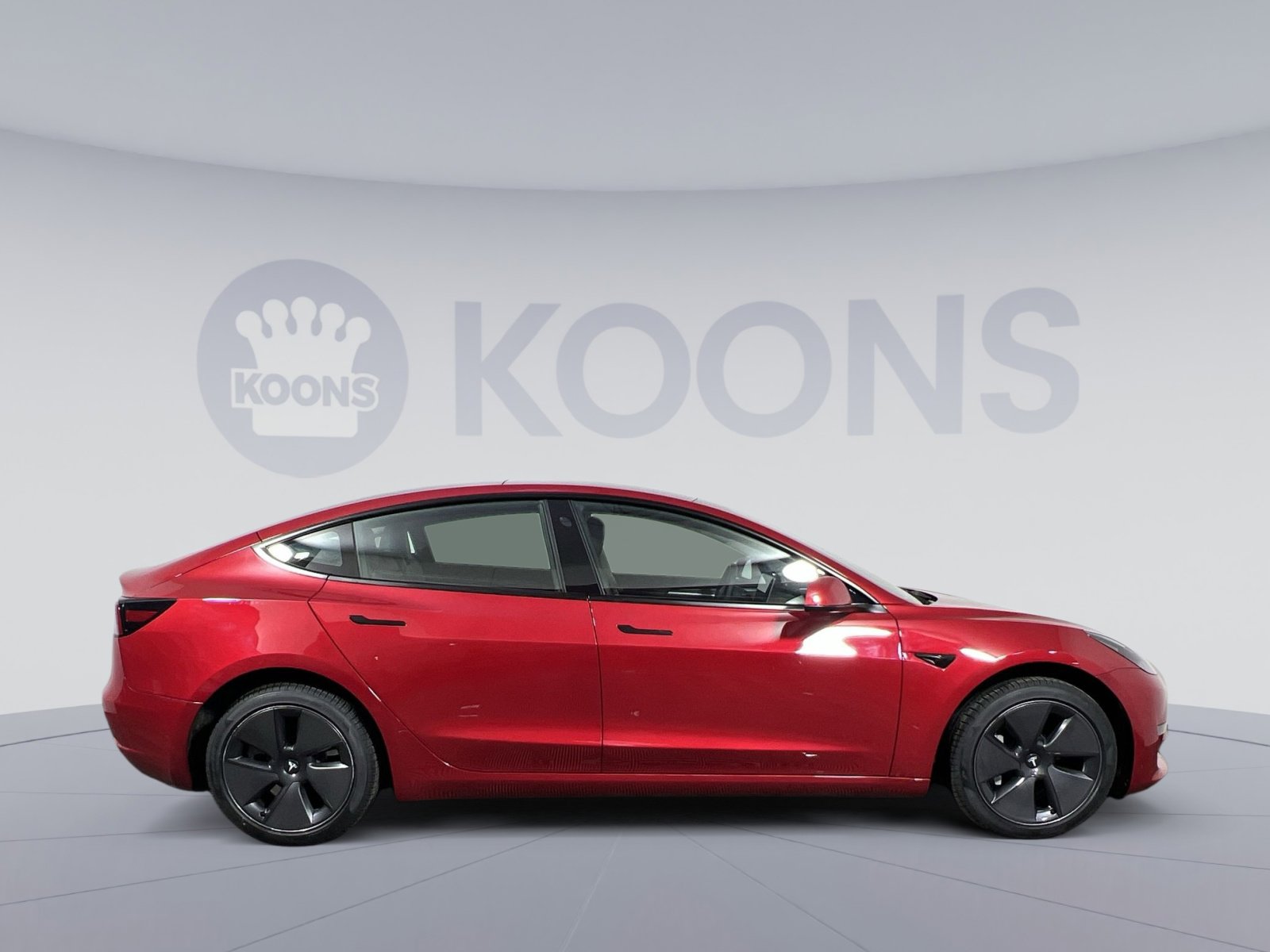 Used 2023 Tesla Model 3 Standard Range image 8