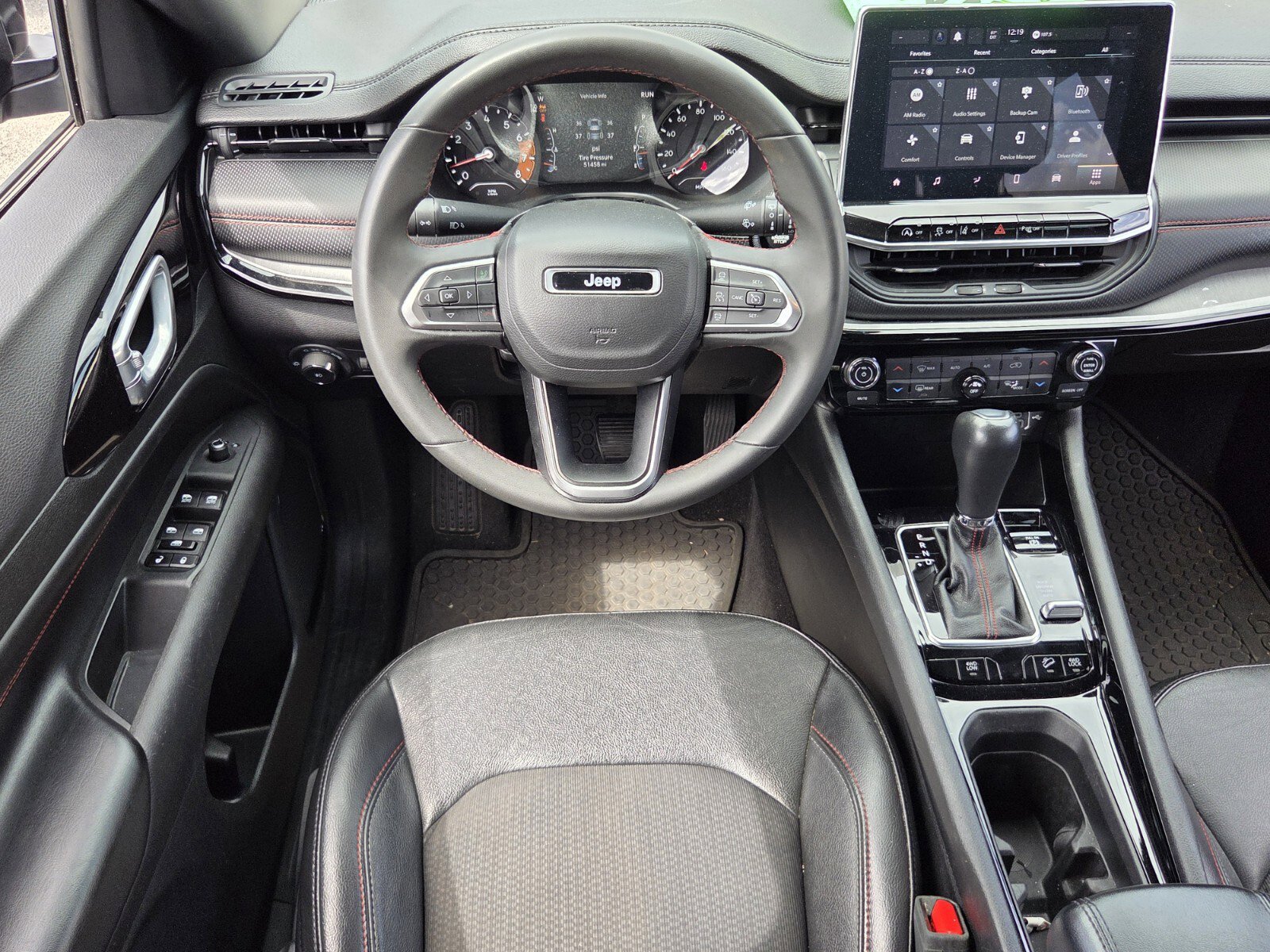 Used 2023 Jeep Compass Trailhawk image 13