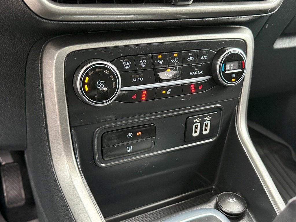 Used 2018 Ford EcoSport SE w/ SE Convenience Package image 25