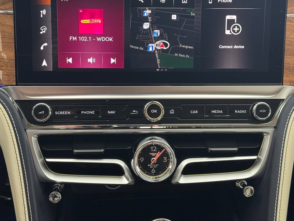 New 2026 Bentley Flying Spur Azure image 49