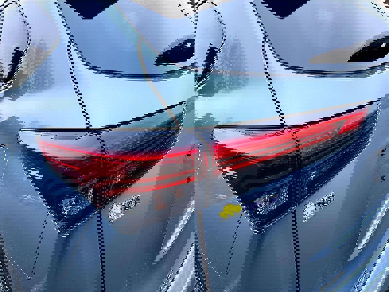 Used 2023 Toyota Highlander XLE image 35