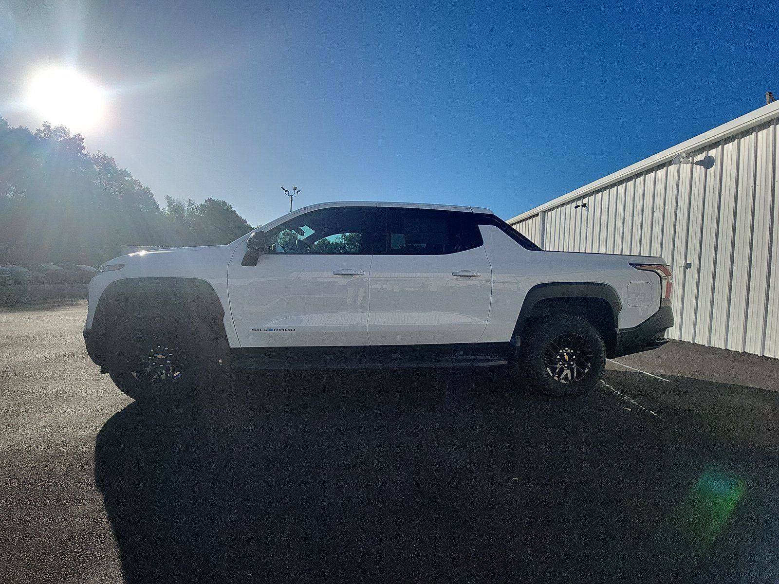 New 2026 Chevrolet Silverado EV LT image 2
