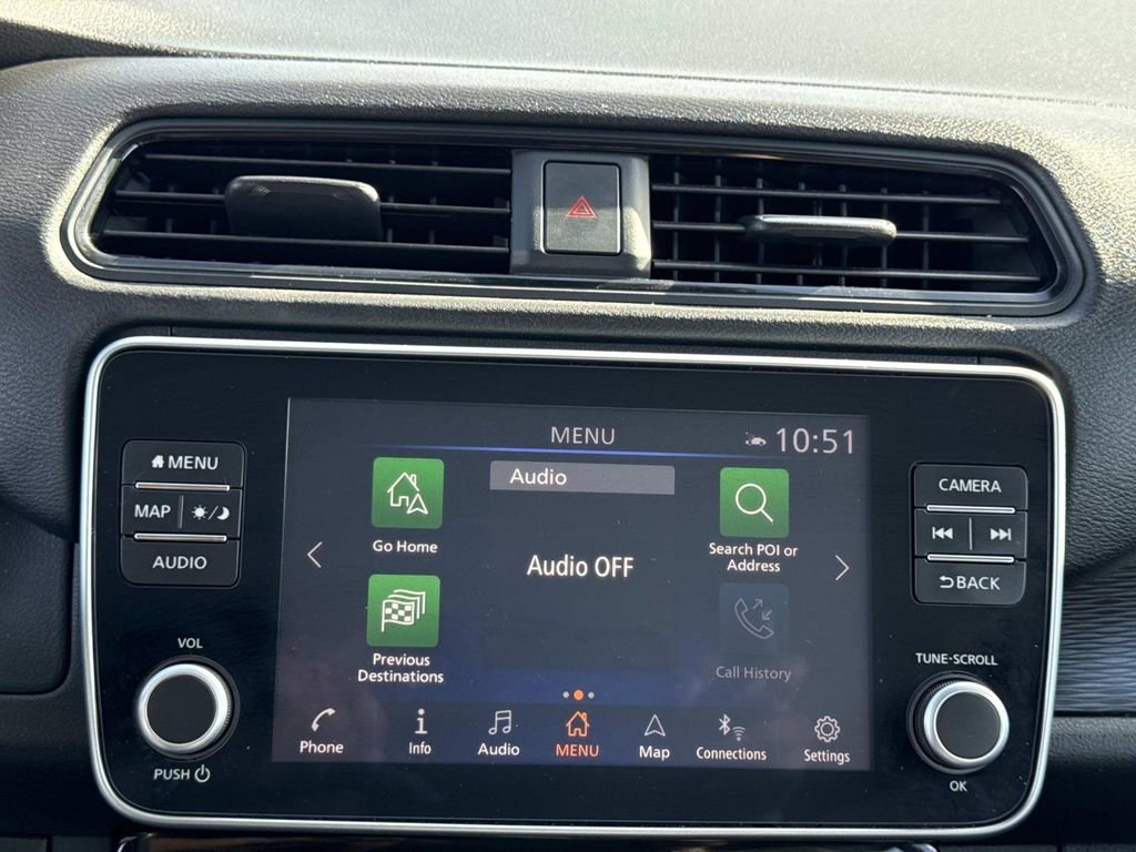 Certified 2025 Nissan Leaf SV Plus image 24