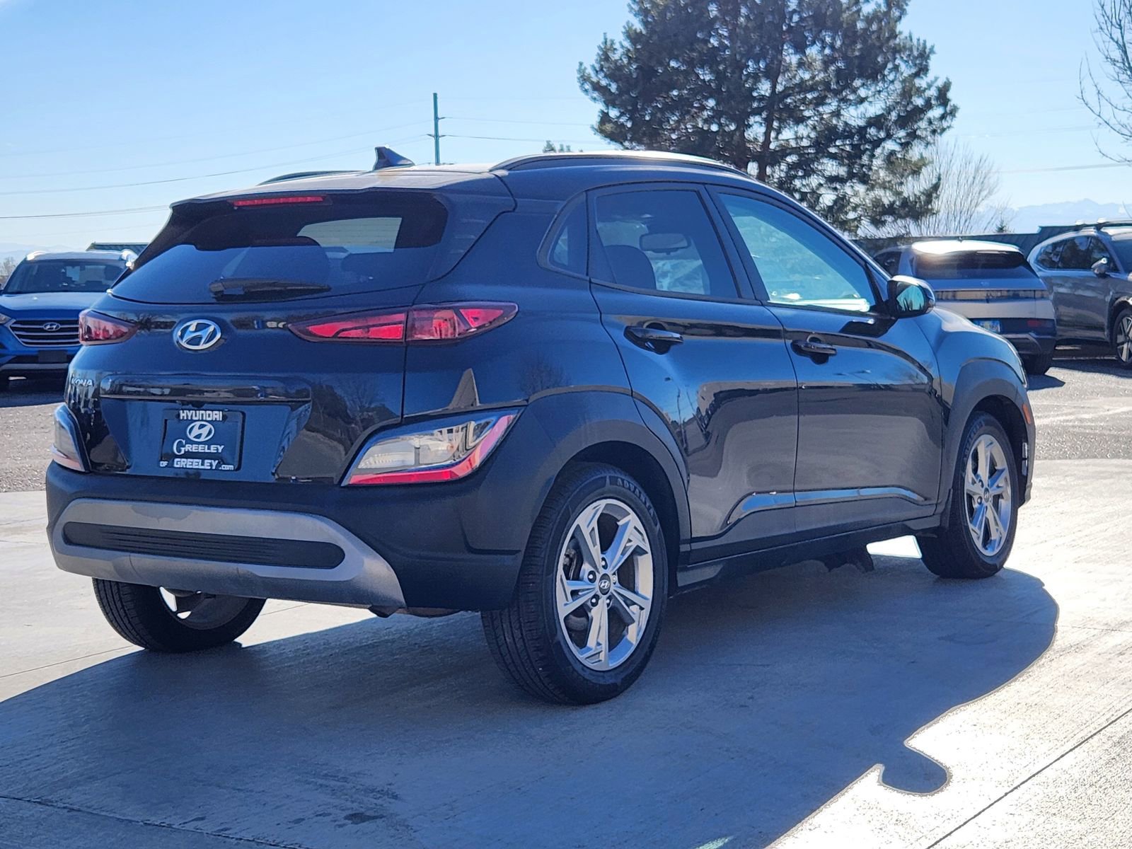 Used 2022 Hyundai Kona SEL w/ Cargo Package image 5