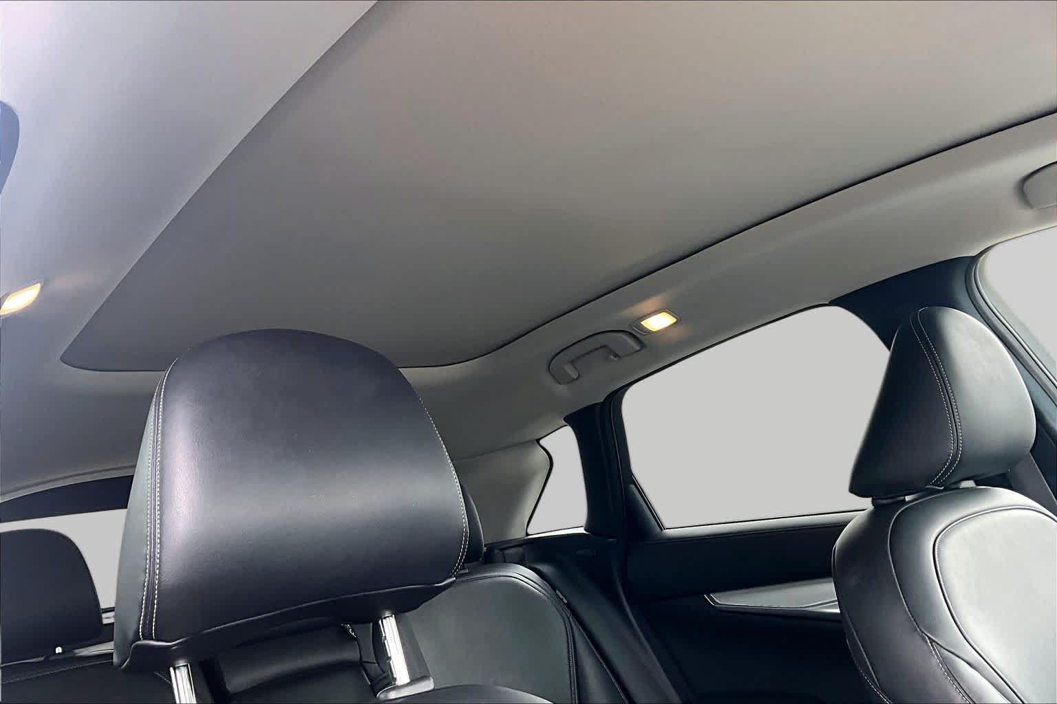 Used 2021 INFINITI QX50 Luxe w/ Cargo Package FWD image 13