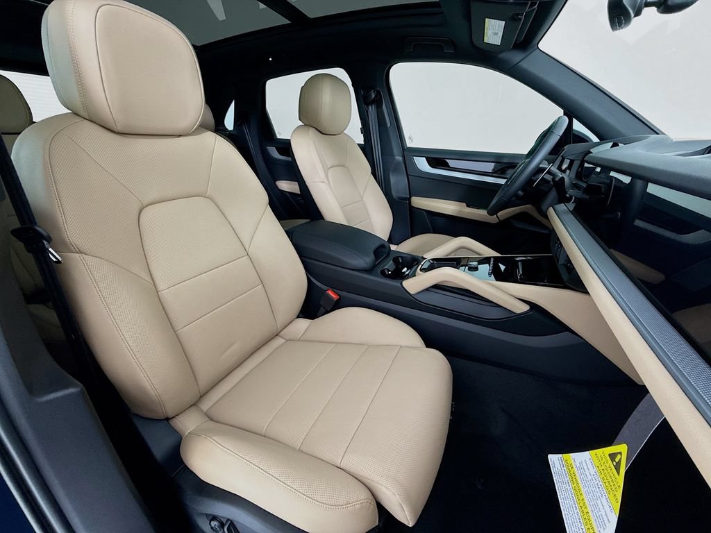 New 2026 Porsche Cayenne E-Hybrid AWD/4WD image 30