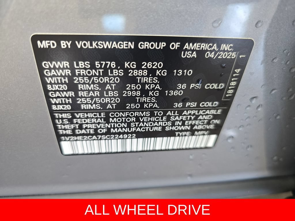 Used 2025 Volkswagen Atlas Cross Sport SE AWD/4WD image 35