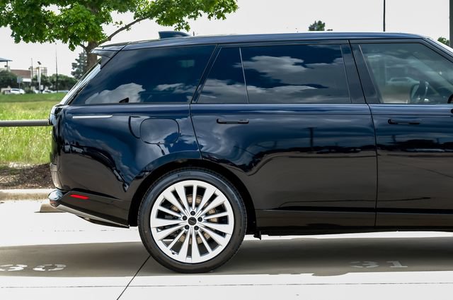 New 2026 Land Rover Range Rover Long Wheelbase Autobiography AWD/4WD image 10