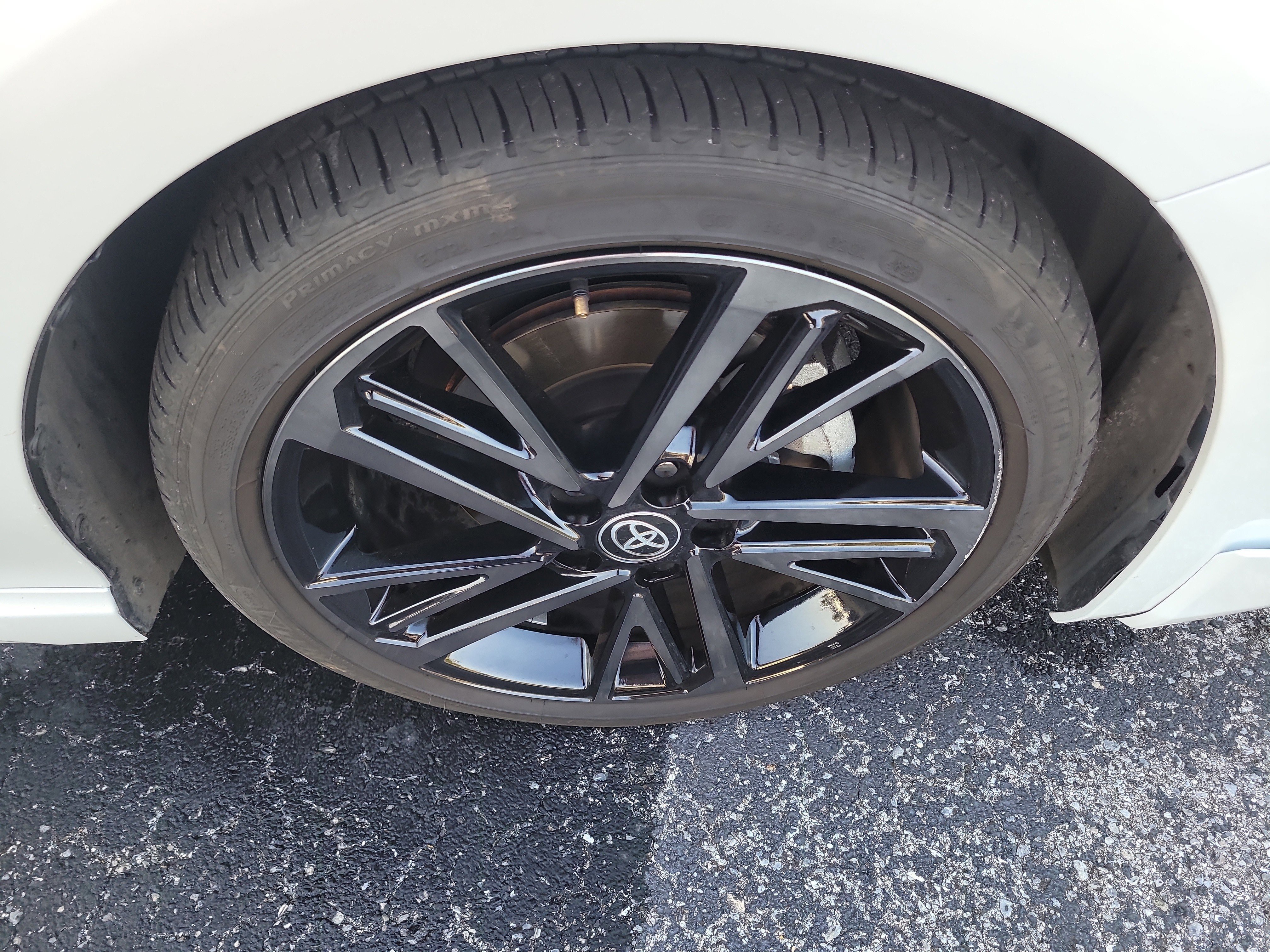 Used 2025 Toyota Camry XSE image 10