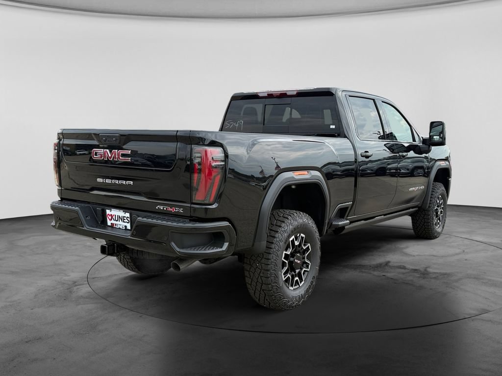 New 2026 GMC Sierra 2500 AT4X w/ LPO, Black Badging Package AWD/4WD image 8
