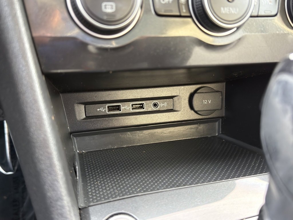 Used 2019 Volkswagen Tiguan SEL image 46