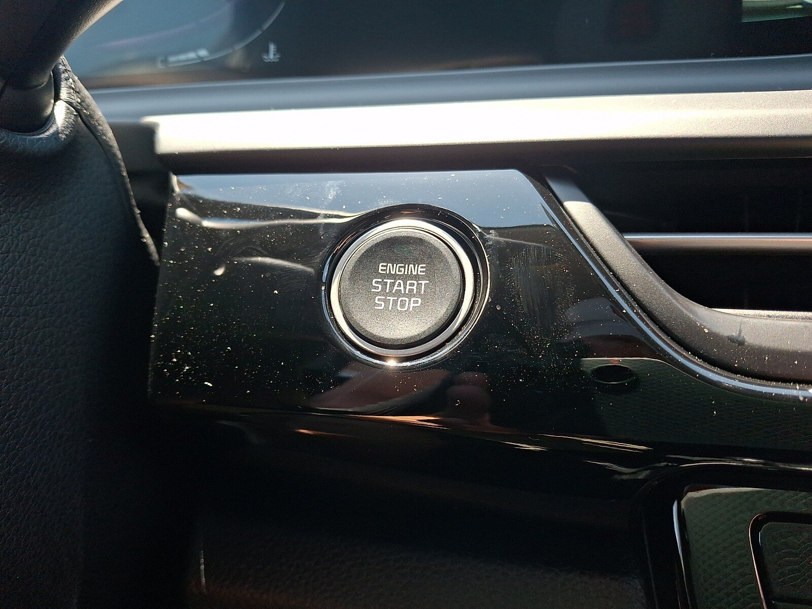 New 2026 Kia Seltos S AWD/4WD image 14